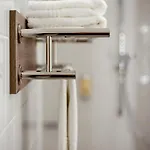 Fisher's Hotell 3*